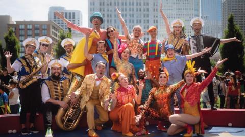 circus troupe